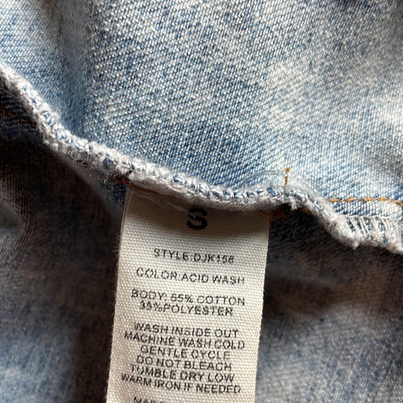 Acid Wash Denim Jacket - Picture 7 of 7